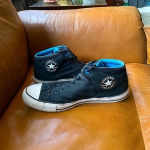 Black, size 13 Converse All-Stars.